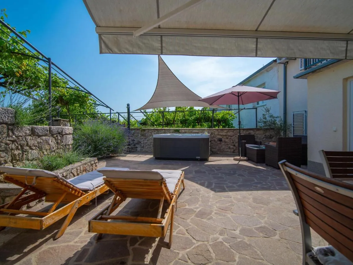 Holiday Home Dedina Srica By Interhome Bribir  Croacia